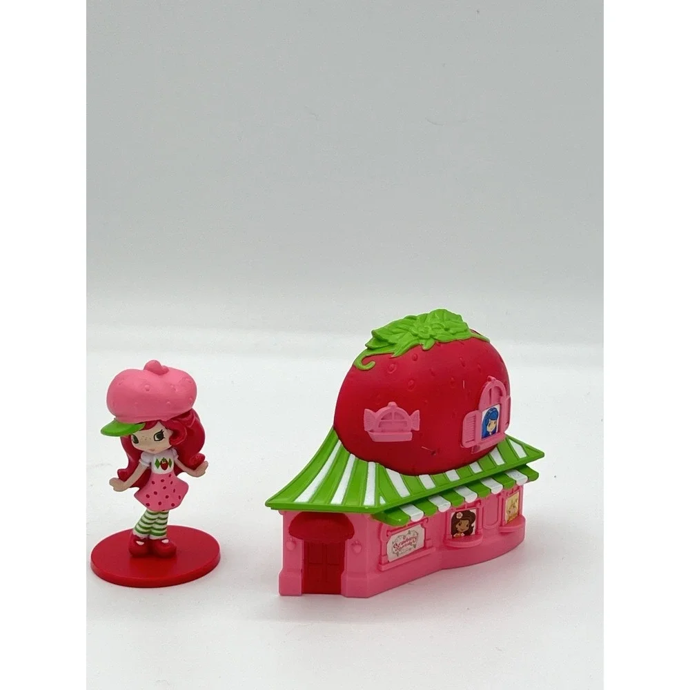 RARE Strawberry Shortcake Cake Topper 2 Pieces Set. Vintage